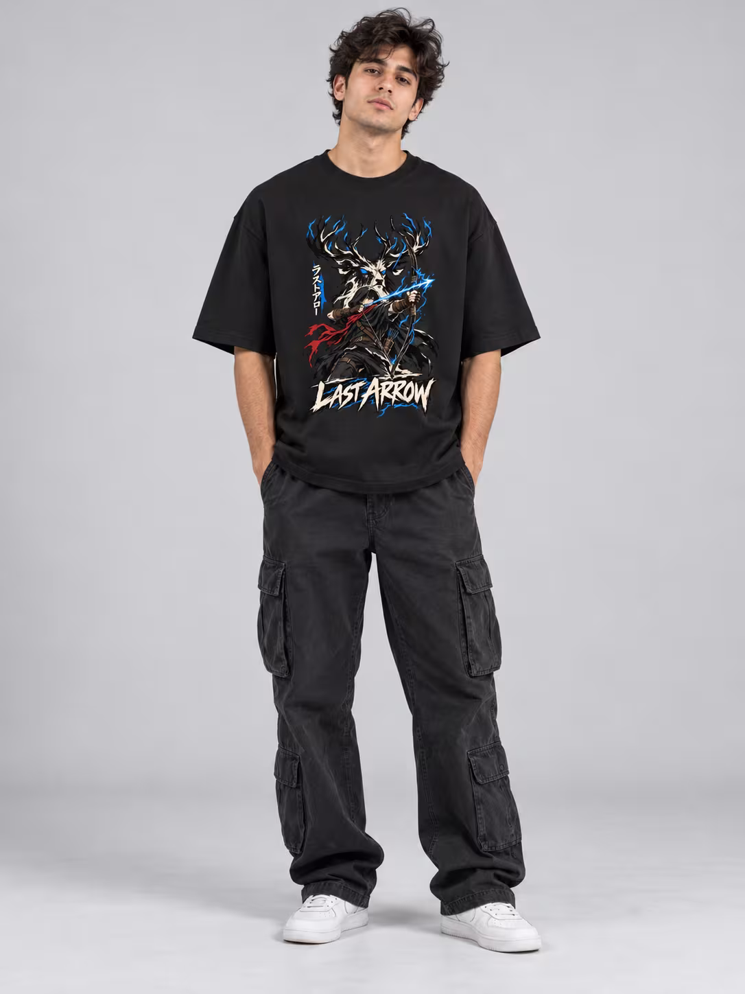 Last Arrow Oversized T-Shirt in Black, front