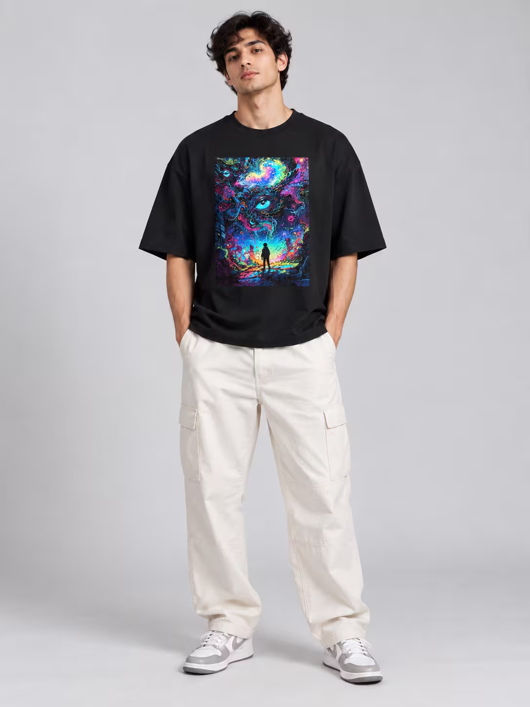 How do you pick a trippy t-shirt for men? Print, fit and color